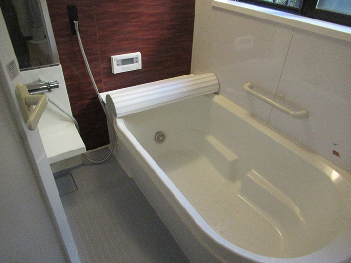 M様邸 施工前の浴室お写真①